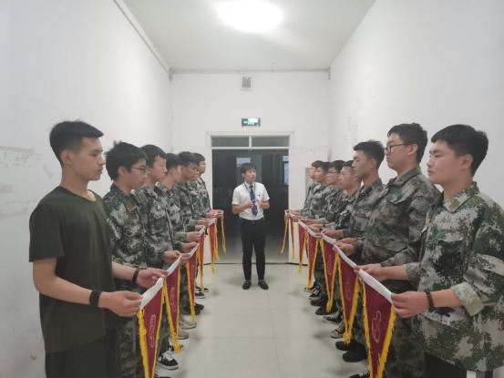 菠菜网最稳定正规平台：推进“一专多证”制度，培养两专多能复合型人才